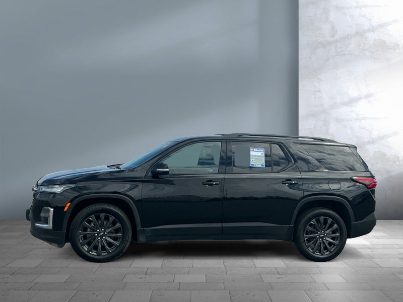 2023 Chevrolet Traverse — rear three-quarter view