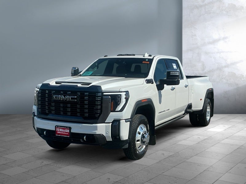 2024 GMC Sierra 3500 HD Denali Ultimate DRW in White Frost Tricoat — front three-quarter view