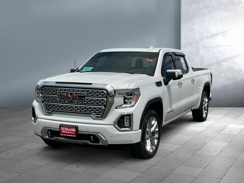 2020 GMC Sierra 1500 Denali in White Frost Tricoat — front three-quarter view