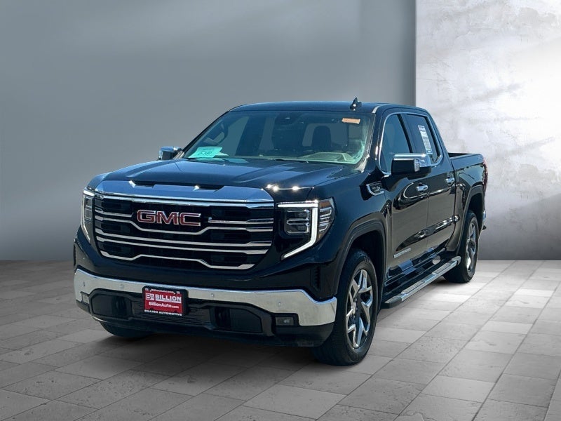 2024 GMC Sierra 1500 SLT in Onyx Black — front three-quarter view