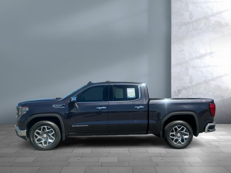 2022 GMC Sierra 1500 — rear three-quarter view