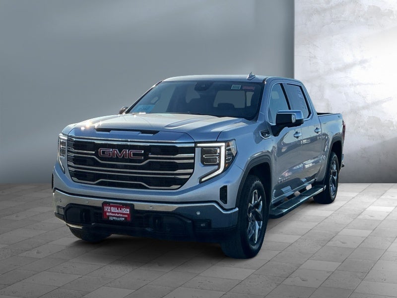 2022 GMC Sierra 1500 SLT in Quicksilver Metallic — front three-quarter view